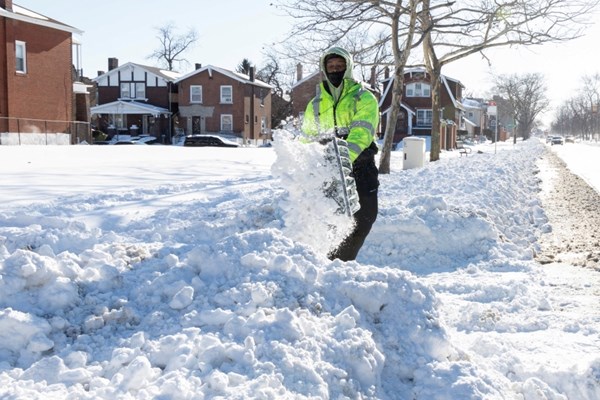Winter storm death toll rises across United States