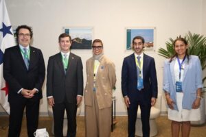Noura al-Kaabi participates in CAF international economic forum in Panama