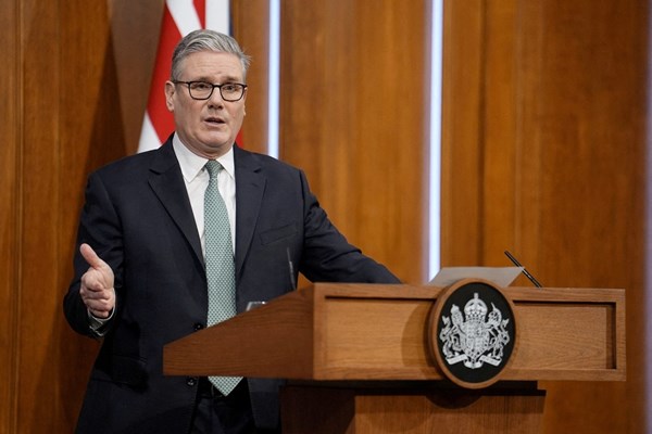 Starmer arrives in Tokyo to conclude East Asia visit.