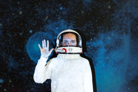 Jeff Bezos Wants a Trillion Humans in Space